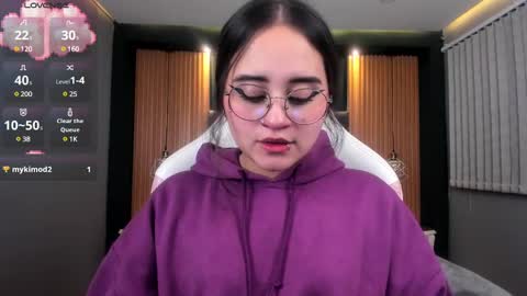 Snapshot of ana_taylor2 chatting on January 10, 8:37 pm Ana online show from January 10, 8:37 pm