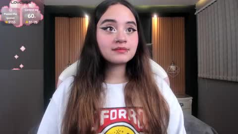 Snapshot of ana_taylor2 chatting on December 16, 8:48 pm Ana online show from December 16, 8:48 pm