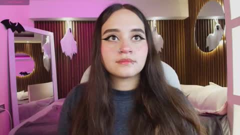 Snapshot of ana_taylor2 chatting on October 3, 8:03 pm Ana online show from October 3, 8:03 pm