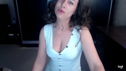 Milana online show from June 8, 1:28 am