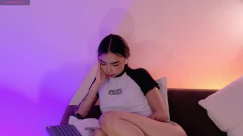 ANABEL WOLF  online show from March 20, 5:18 pm