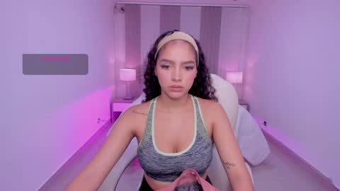 Anahi Curlie online show from February 4, 3:33 am