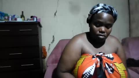 analslut1987 online show from January 5, 11:30 pm