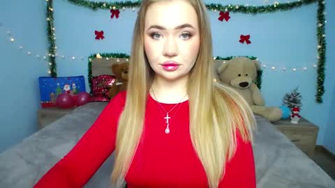 anastacyyellig online show from January 13, 8:15 pm