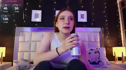 Snapshot of anastasia_windel chatting on October 10, 8:14 pm Anastasia online show from October 10, 8:14 pm