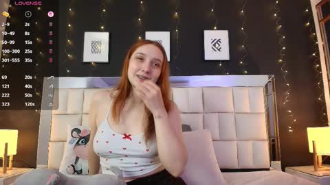 Snapshot of anastasia_windel chatting on September 26, 8:17 pm Anastasia online show from September 26, 8:17 pm