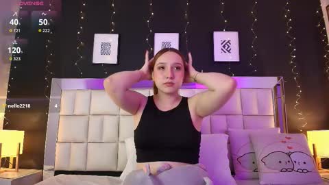 Snapshot of anastasia_windel chatting on October 18, 8:43 pm Anastasia online show from October 18, 8:43 pm