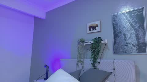 Kendra  online show from March 18, 10:09 am