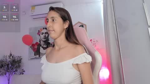 A l e online show from February 18, 8:37 pm