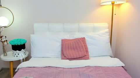 Andrea online show from April 7, 5:20 am