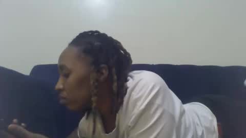 anerlisadee online show from February 5, 8:14 pm