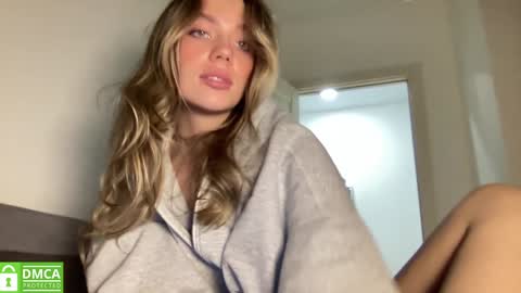 Greetings  Jess online show from February 1, 1:09 pm