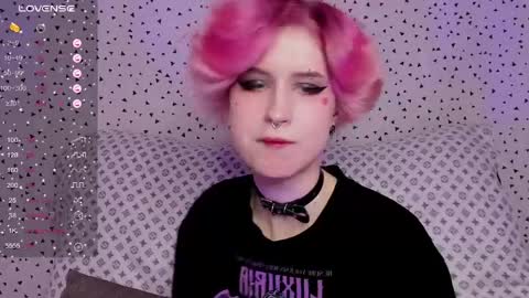 Angel Dust online show from May 31, 5:08 pm