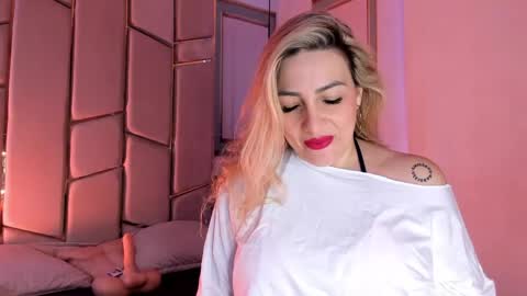 Angel  online show from April 14, 4:40 pm