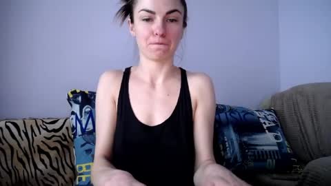 Zoe online show from April 2, 8:12 am