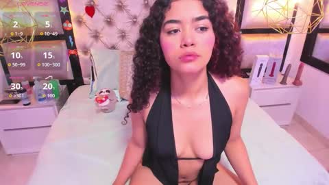 Angela online show from February 17, 1:10 pm