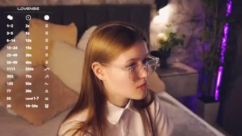 Mary online show from April 15, 12:49 pm