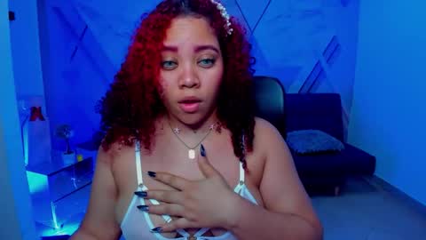 Snapshot of angelacoffee chatting on September 25, 5:06 am Angela online show from September 25, 5:06 am