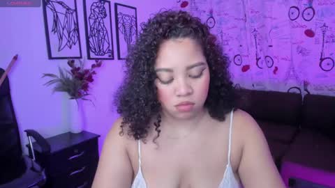 Snapshot of angelacoffee chatting on February 28, 3:37 am Angela online show from February 28, 3:37 am