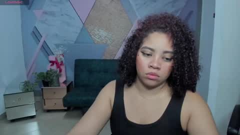 Snapshot of angelacoffee chatting on March 6, 3:35 am Angela online show from March 6, 3:35 am