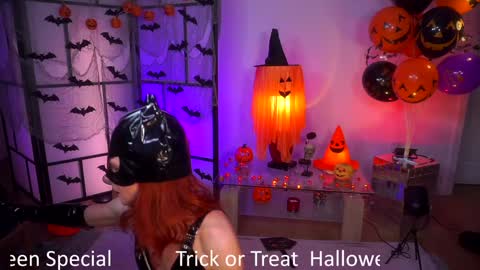 Snapshot of angelandfairieskink chatting on October 26, 5:03 am Aimi Selena  Daisy online show from October 26, 5:03 am