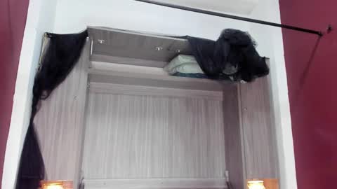 angelariverss online show from February 11, 12:17 pm