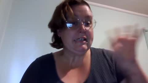 Angel online show from February 2, 7:51 am