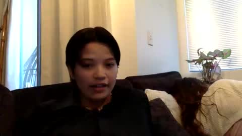 angelia01m online show from May 1, 12:36 am