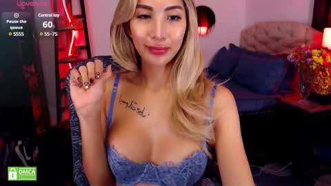 Snapshot of angelicface143 chatting on December 28, 4:41 pm Angel Shigeto online show from December 28, 4:41 pm