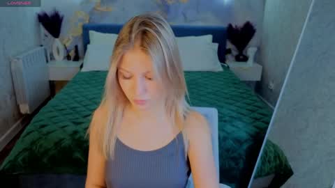 Angelina online show from May 19, 1:01 am