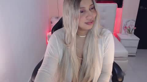 angeli online show from March 22, 8:20 am