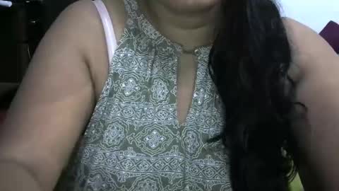 angelpriya555 online show from October 5, 6:46 pm