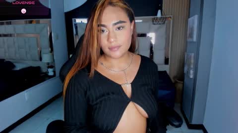 Anguel  online show from October 29, 4:39 am