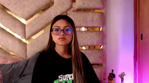 Anitta Rouse online show from June 10, 4:27 pm