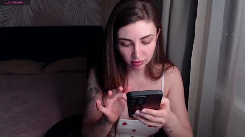 mary online show from December 24, 9:22 pm