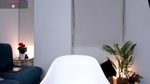 Ann online show from November 5, 3:23 am