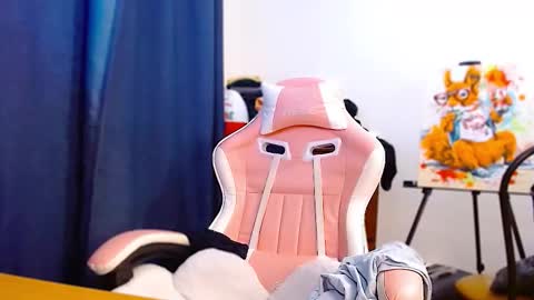 Ann online show from October 30, 11:11 am