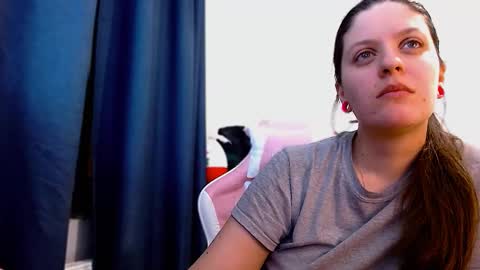 Ann online show from January 14, 2:22 pm