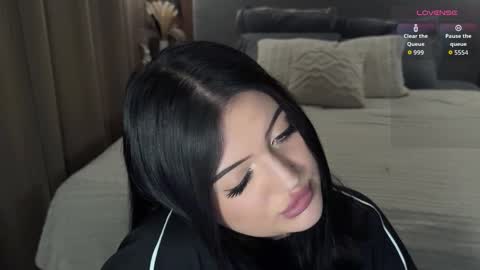 Anna online show from March 3, 4:57 pm