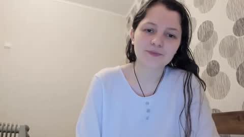 annaahcharm online show from March 13, 5:31 am