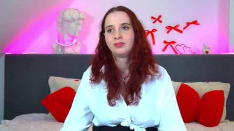 Anna online show from February 11, 3:57 pm