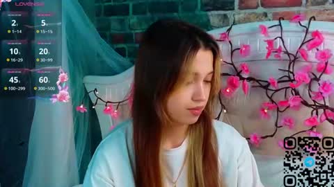 Anna online show from June 21, 8:07 am