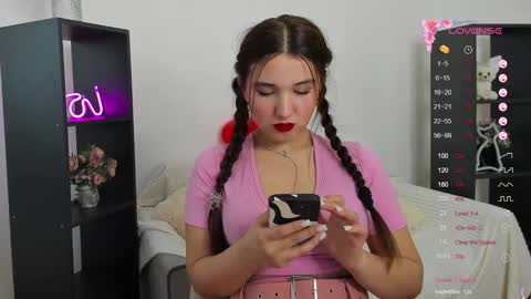 Anna online show from February 12, 9:52 am