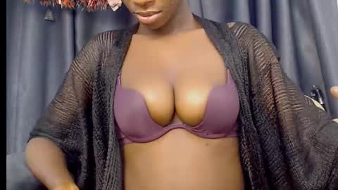 Snapshot of anne_xxxx chatting on October 22, 9:42 pm ann online show from October 22, 9:42 pm