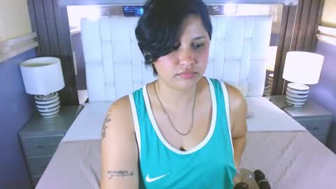 Annie  online show from April 15, 6:52 pm