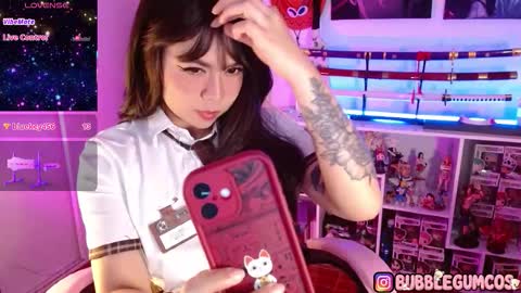 Annie  online show from November 28, 8:45 pm