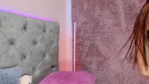 Snapshot of annyy_ricee28 chatting on December 2, 12:50 pm Annyy Ricee28 online show from December 2, 12:50 pm