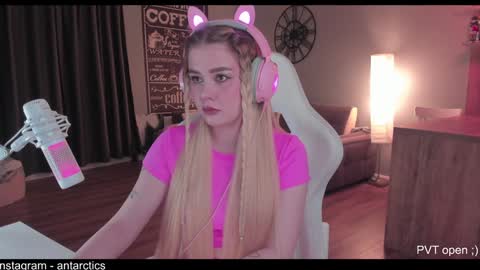 Inst  antarctics   online show from January 15, 4:54 pm