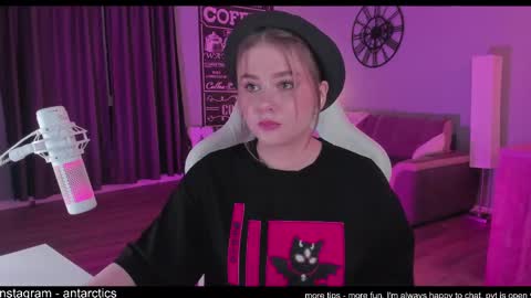 Inst  antarctics   online show from February 28, 6:41 pm