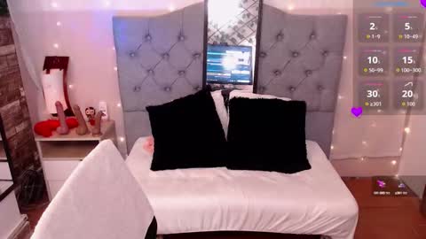 antolyh_c online show from November 10, 12:22 pm